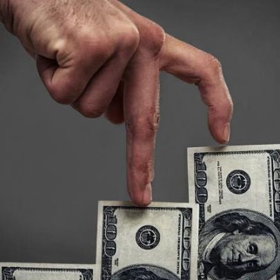 Dólar sobe e atinge R$ 5,16 nesta sexta-feira