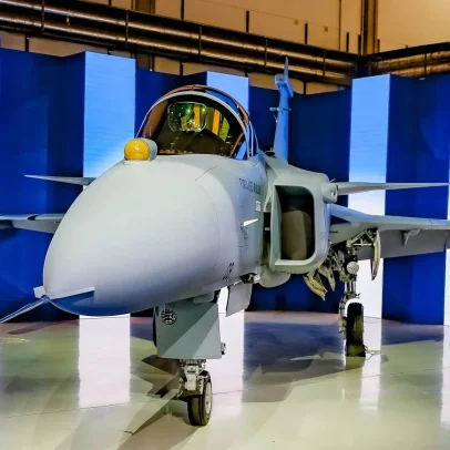 Brasil planeja adquirir 20 caças Gripen adicionais