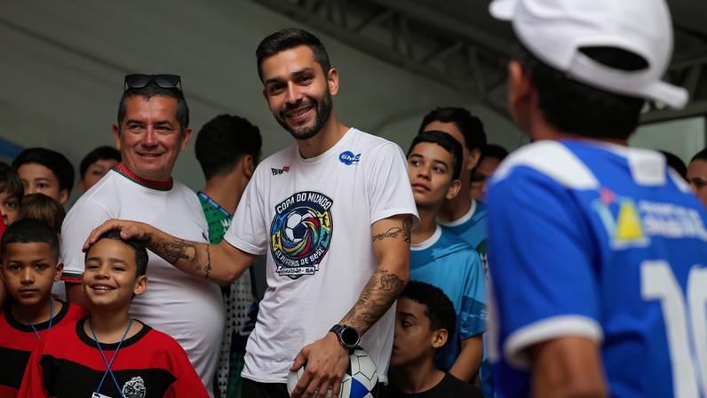 Petros lança Copa do Mundo de Futebol de Base