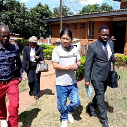 Autoridades do Malawi tentam arquivar caso de suborno ligado a tráfico de animais