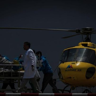 Sherpa é encontrado vivo após 6 dias desaparecido no Everest