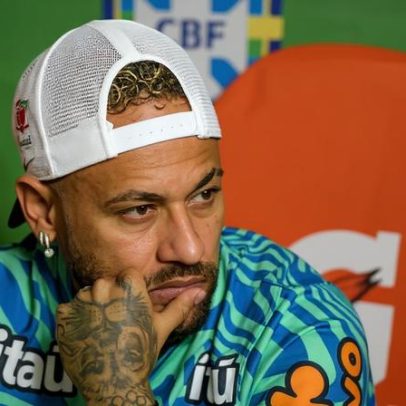 Arrascaeta e Neymar com lesões semelhantes disputam vaga na Copa