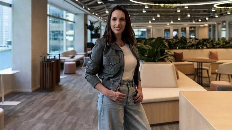 Thais Fishberg é a primeira pessoa LGBTQIA+ a liderar a operação latino-americana da Adyen