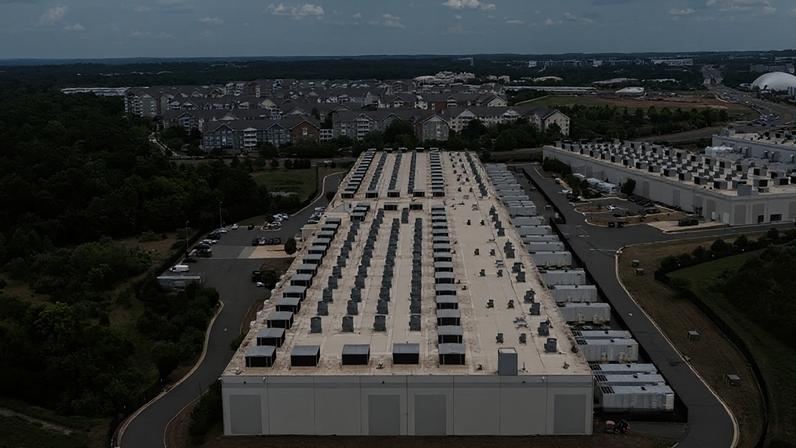 79% da Capacidade de Centros de Dados Exposta a Riscos Climáticos Extremos