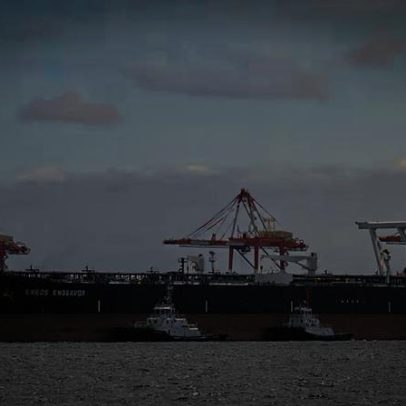 EUA e Irã podem assinar acordo para reabrir Estreito de Ormuz neste domingo