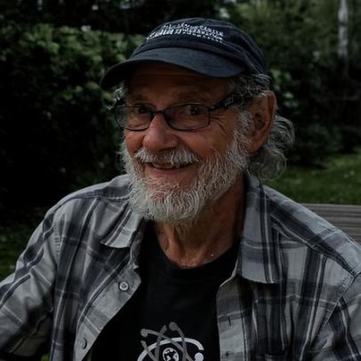 Peter Klopfer, cientista cujo caso de direitos civis levou lêmures a Duke