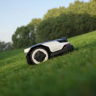 Roborock chega pronto para cuidar do gramado com robôs