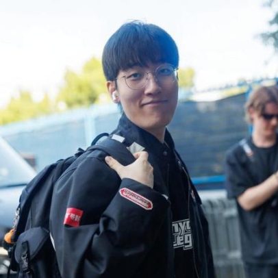 AL estreia na LPL 2026 com vitória na Chave Inferior e varre LGD