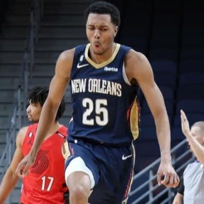 Pelicans ouvem propostas de troca por Trey Murphy III