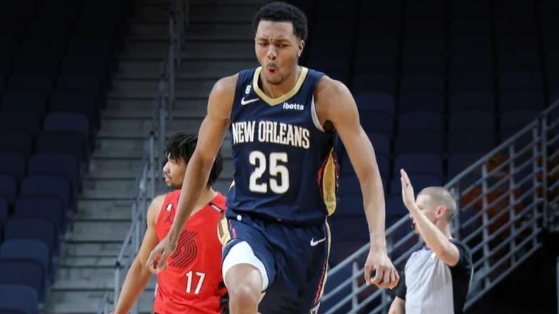 Pelicans ouvem propostas de troca por Trey Murphy III