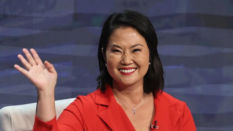 Fujimori lidera Sánchez por 534 votos entre eleitores no exterior