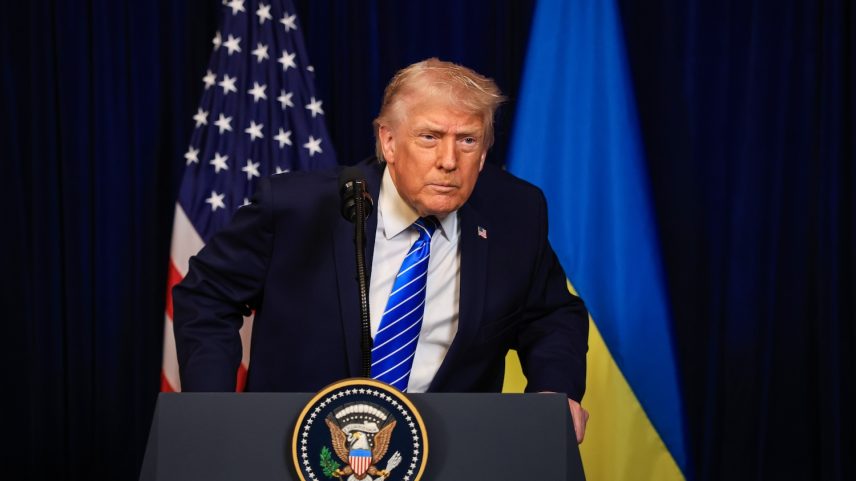 U.S. President Donald Trump attends a press conference with Ukrainian President Volodymyr Zelensky following their meeting at Trump’s Mar-a-Lago club in Palm Beach, Florida, on Dec. 28, 2025.