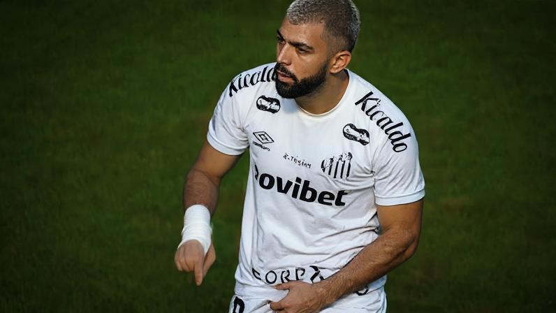 Gabigol é expulso por gesto obsceno