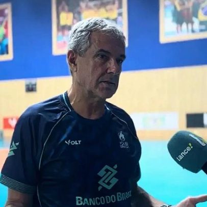 Zé Roberto aposta em jogadoras versáteis na seleção e cita Mari
