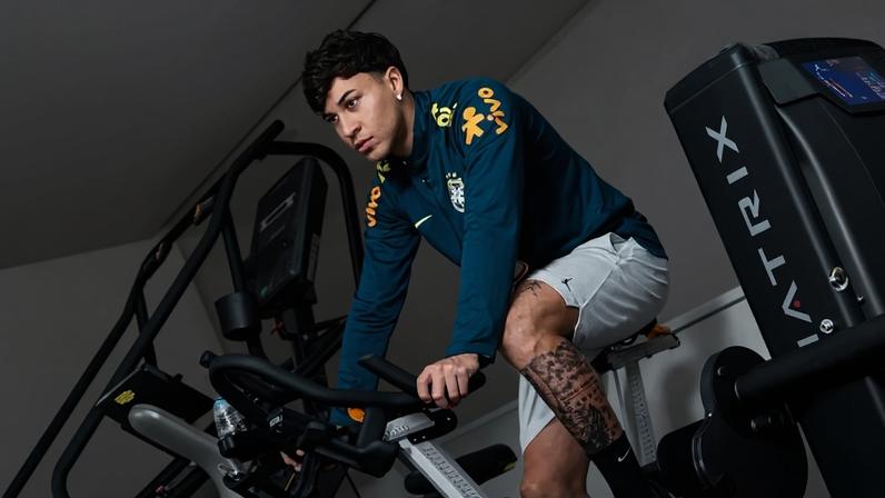 Kaio Jorge corta férias para intensificar preparação física do Cruzeiro