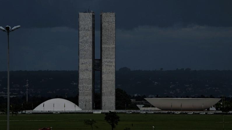 Chuva perde força no DF e em Goiás após junho histórico