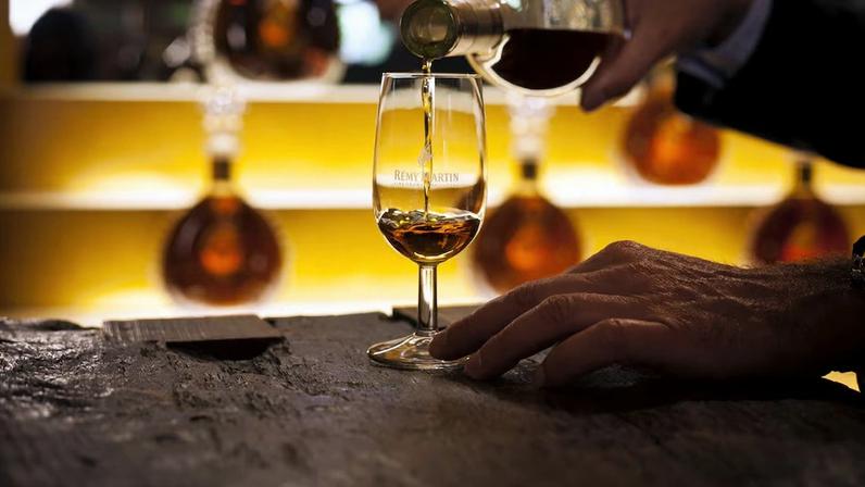Indústria de bebidas revisa estratégia diante queda de consumo de álcool nos EUA