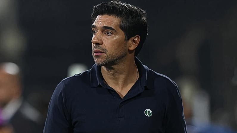 Abel em jogo do Palmeiras na Libertadores
