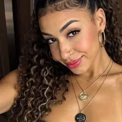 Influencer afirma ter caído em seita fitness que exaltava magreza