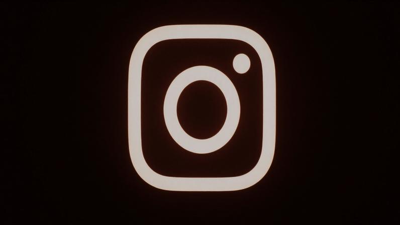 Agora é possível adicionar legendas individuais em carrosséis do Instagram