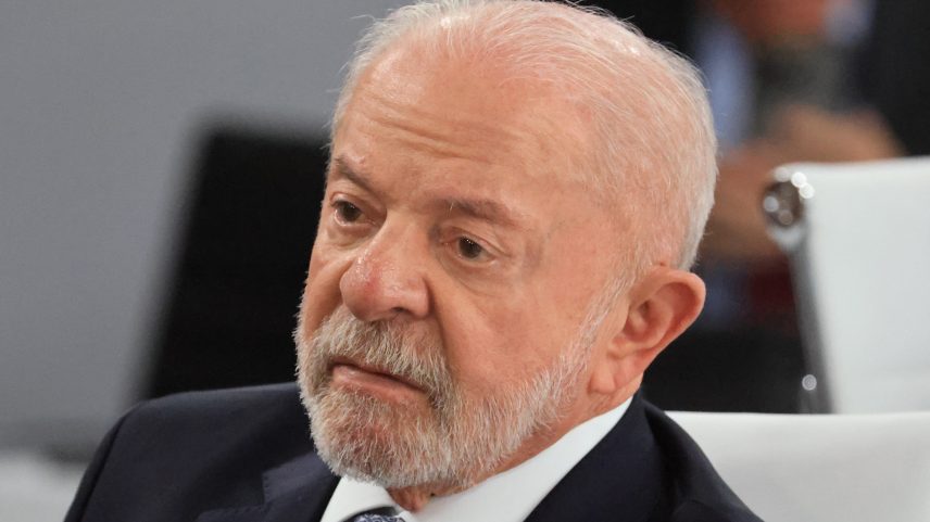 Lula no G7 — Foto: LUDOVIC MARIN / AFP