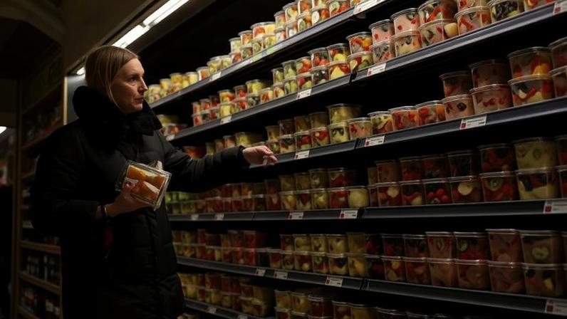 Alimentos pressionam IPCA de maio e 12 meses ficam acima do teto da meta