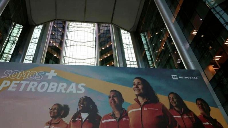 Petrobras vende 1º lote de SAF com matéria-prima da Bunge