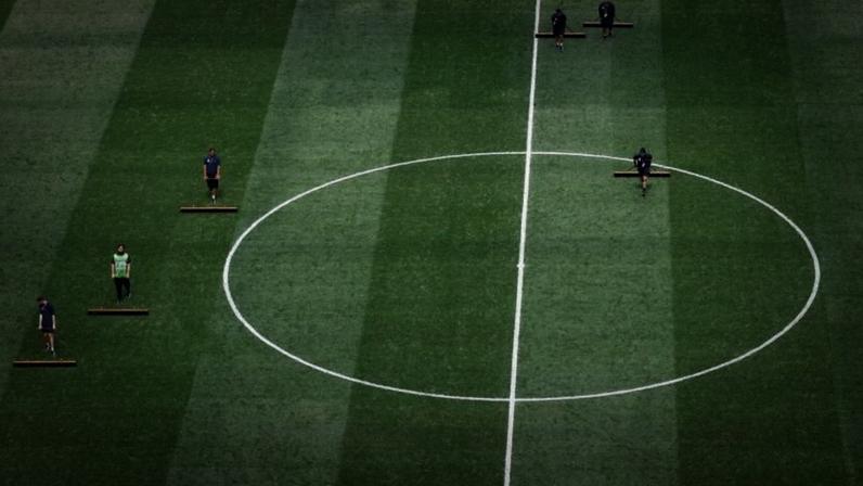 Gramado híbrido da Copa gera críticas e demanda força-tarefa em Nova Jersey