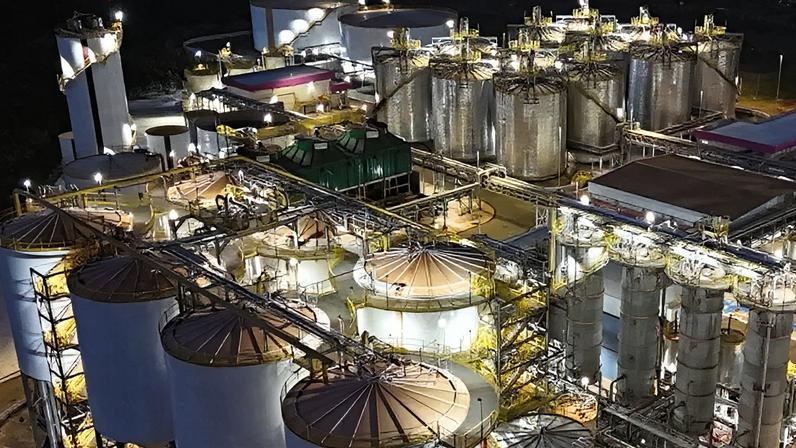 Unidade de Raízen de produção de biocombustível