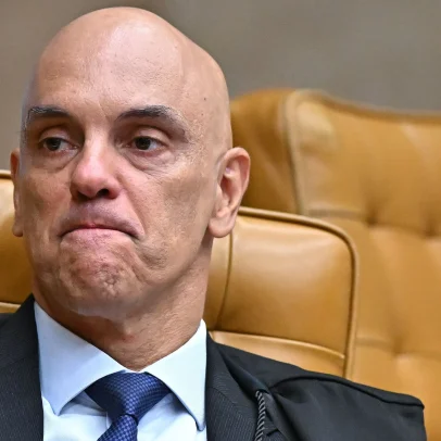 Fachin sustenta Moraes contra Zambelli após suspeita italiana