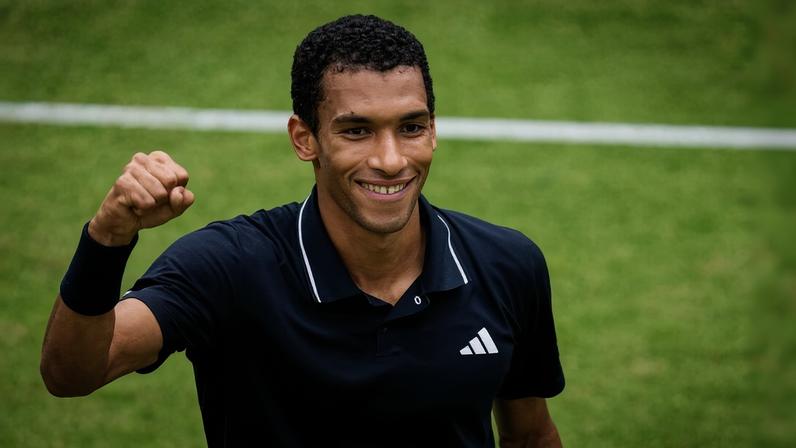 Aliassime e Medvedev avançam às quartas de Halle