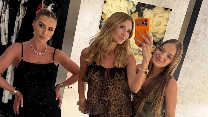Rafaella Justus com Duda Siebert e Ana Paula Siebert — Foto: Reprodução/Instagram