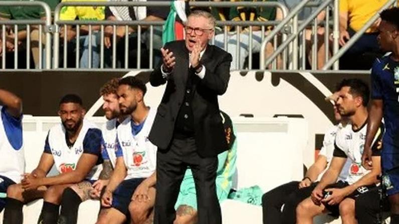 Ancelotti comenta lesão de Wesley e diz que é preciso esperar