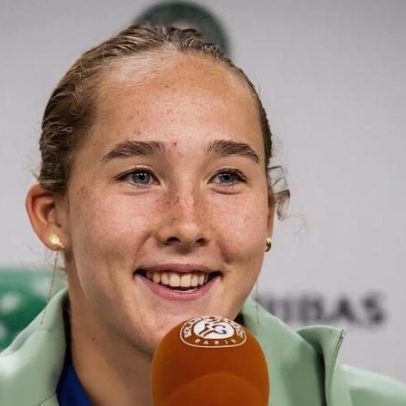 Andreeva destaca foco total em Paris