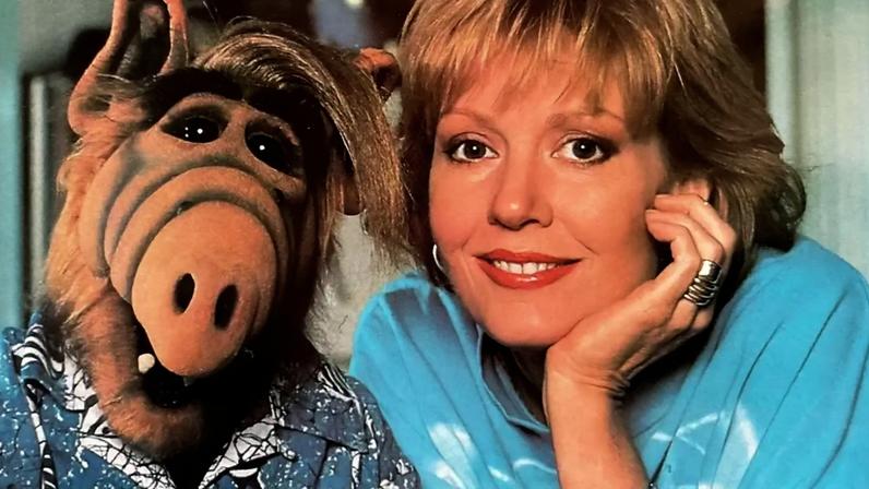 Anne Schedeen como Kate Tanner em ALF, o Eteimoso (Reprodução)