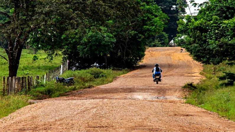 Guerra traz morte e exílio para os Jiw e Nukak na Amazônia colombiana