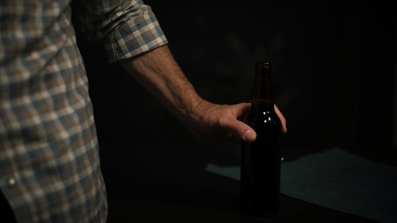 Bíblia e álcool: o que realmente ensina sobre beber