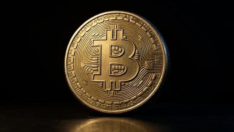 Bitcoin: queda na compra corporativa de BTC e ETFs não explicam o movimento