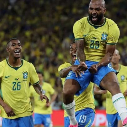 Reservas da Seleção aumentam dúvidas de Ancelotti antes da Copa