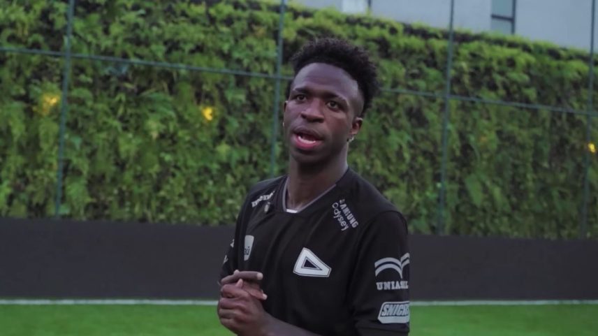 Com boate privada, museu 'secreto', elevador e quadra de futebol, mansão de Vini Jr. avaliada em R$ 20 milhões alia tranquilidade e requinte na Barra da Tijuca