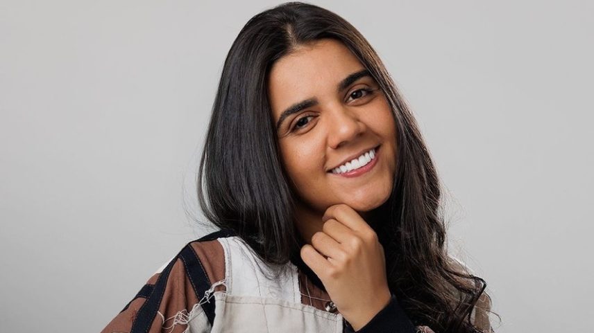 Yasmin Santos revela que pensou em desistir da música durante crise emocional