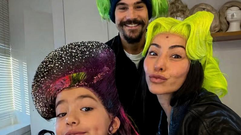 Sabrina Sato, Nicolas Prattes e Zoe — Foto: Reprodução/Instagram