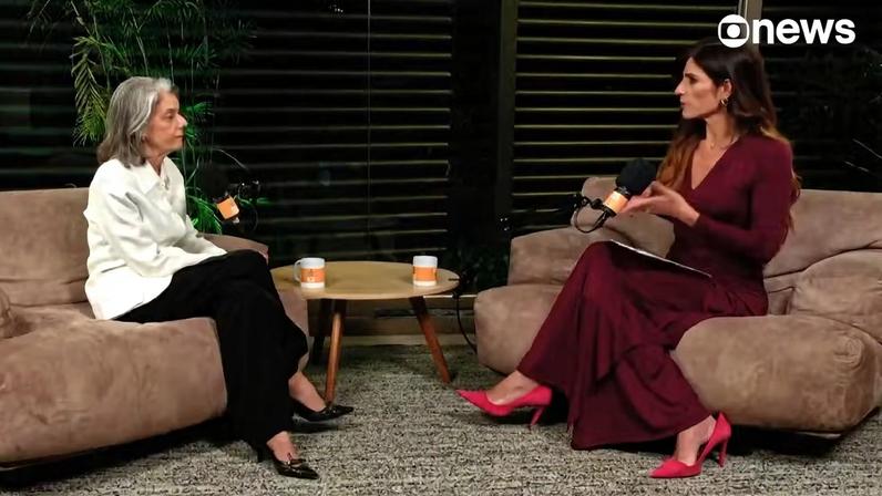 Código de Ética: relatório será entregue a Fachin antes do fim do ano, diz Cármen Lúcia