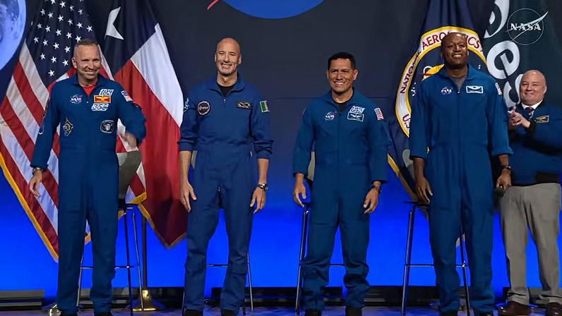 Chefe da Nasa defende tripulação masculina da Artemis III