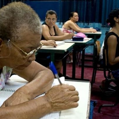 Brasil registra menor índice de analfabetismo em uma década