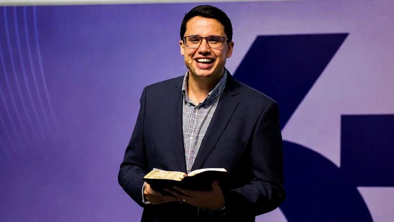 Raphael Abdalla, presidente da Convenção Batista, durante a 104ª Assembleia no ES.