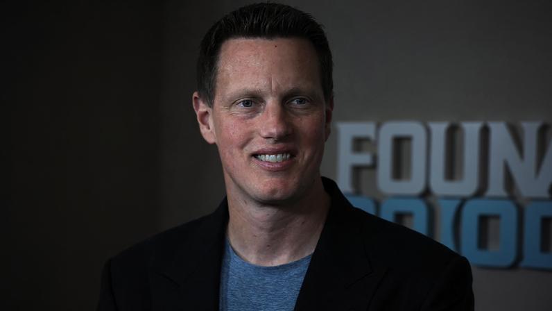 Lançamento da Paramount Game Studios por ex-funcionário da CBS News
