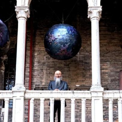 Wallace Chan une esculturas complexas ao patrimônio veneziano