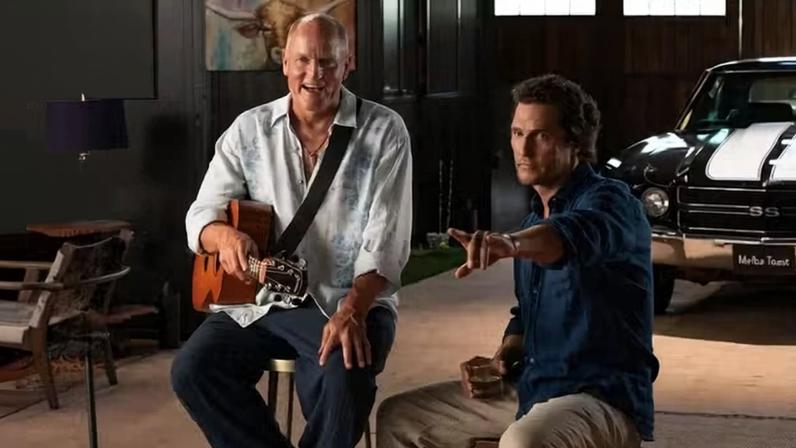 Woody Harrelson e Matthew McConaughey — Foto: Divulgação/ Apple TV