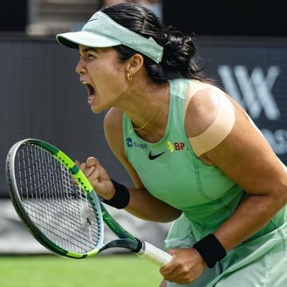 Eala surpreende Rybakina e enfrenta Svitolina nas quartas em Berlim